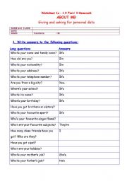 English worksheet: About me!