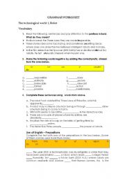 English Worksheet: I, robot Grammar Worksheet