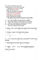 English Worksheet: wh- questions with Present Simple