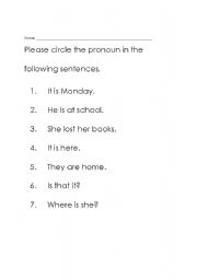 English Worksheet: Pronouns