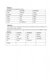English Worksheet: Dictionary Task