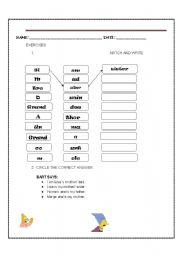 English Worksheet: Family