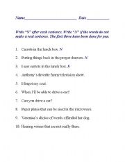 English worksheet: Sentence Sense