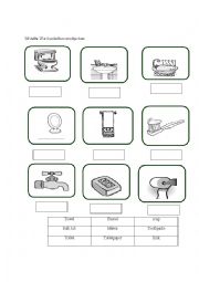 English Worksheet: bathroom items