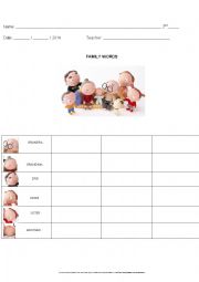 English Worksheet: Family words