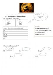 English Worksheet: Halloween Song 