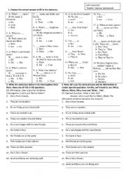 English Worksheet: Wh questions and possessive adjective