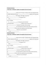 English Worksheet: There is There are