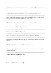 English Worksheet: Questionnaire on IT 