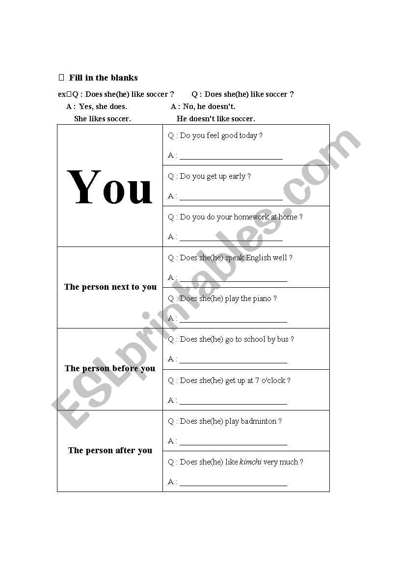 English worksheets: practice do & does