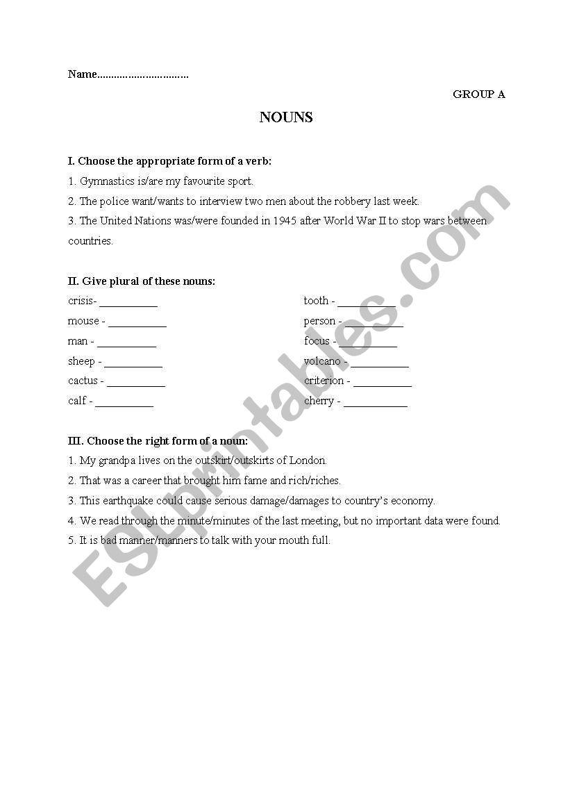 Irregular plural and agreement between nouns and verbs